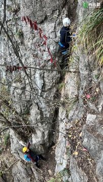 2025-12-06 | 大冶狼缝攀绳登山一日行