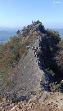 2025-12-20 | 通城凤形山山脊攀爬登山徒步一日行