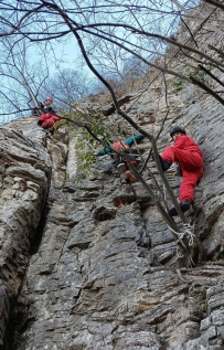 2025-05-25 | 攀爬天花板-黄石鬼道岩壁攀爬一日行